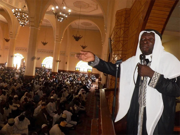 Sheikh Ssemambo leads prayers in Mbarara under tight security